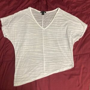 NWOT White Tiger Striped Loose-Fit T-Shirt